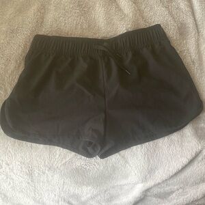 Black wonder nation active shorts.